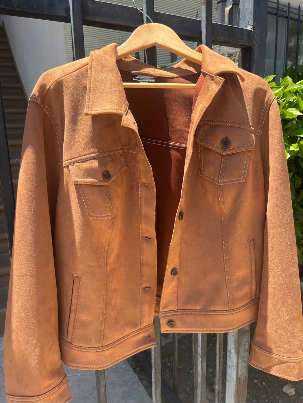 J Jill Women’s Suede Brown Jacket - Classic Button-Front Trucker, never worn